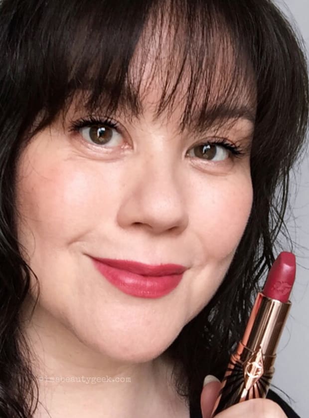 charlotte-tilbury-hot-lips-2-amazing-amal-swatched-on-lips-lipstick