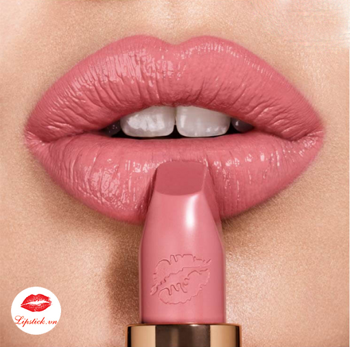 swatch-lipstick-charlotte-tilbury-liv-it-up-510x647