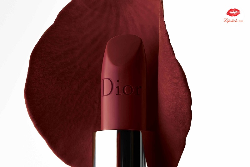 dau-son-dior-rouge-matte-824-saint-germain