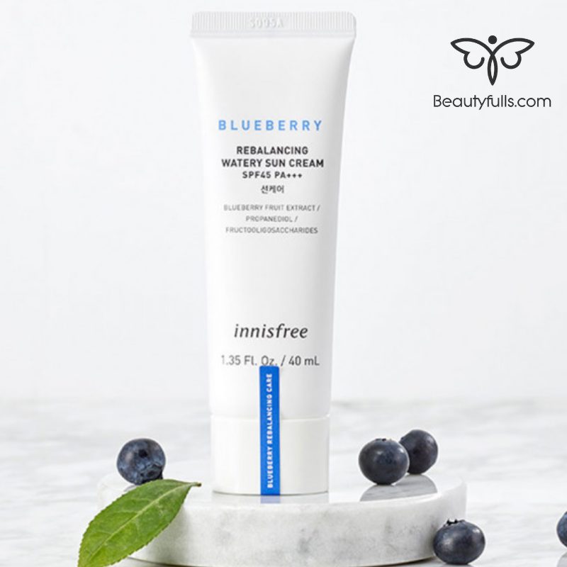 kem-chong-nang-Innisfree-Innisfree-blueberry-rebalancing-watery-sun-cream
